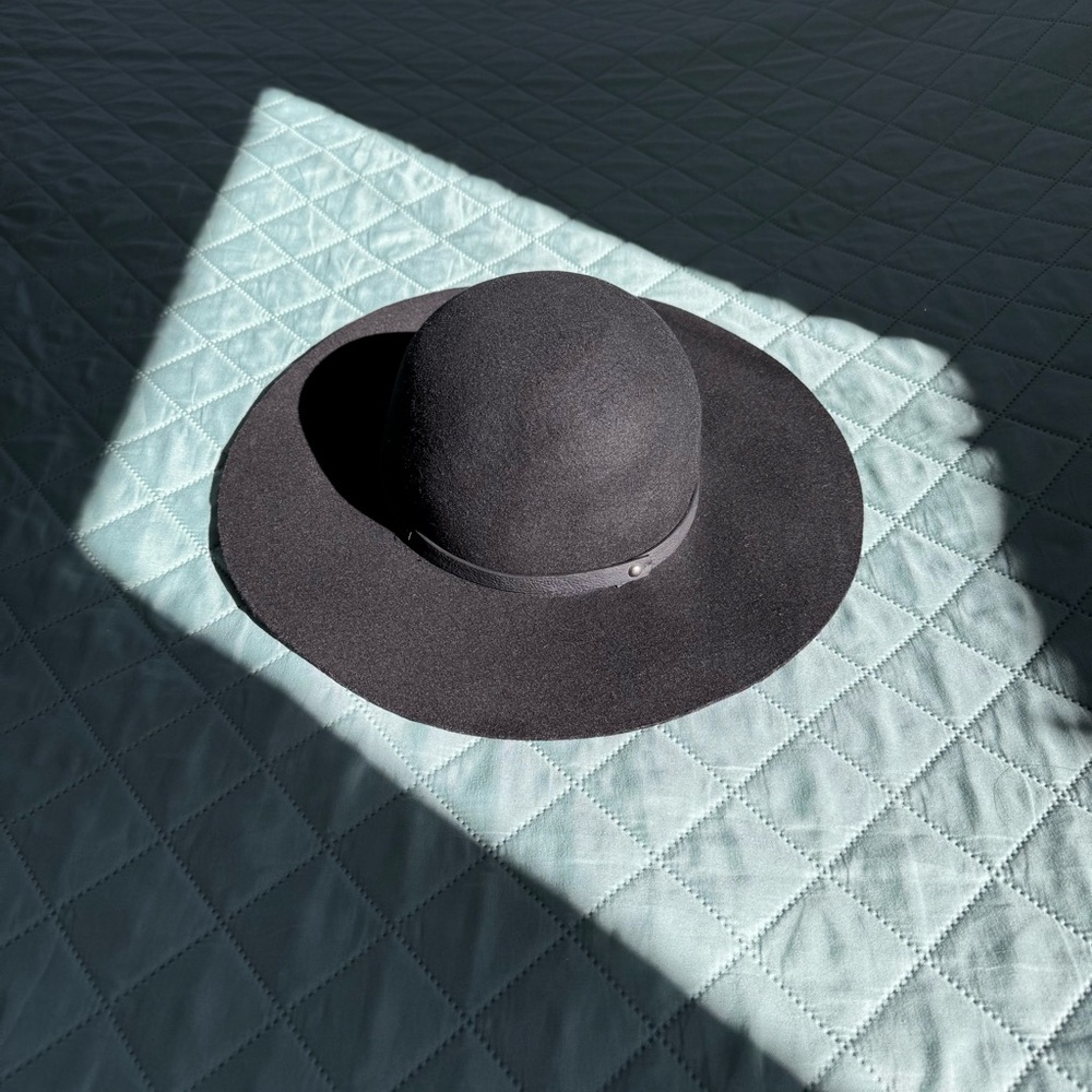Black 100% Wool Wide Brim Floppy Hat Women One Size Minimalist Boho Fedora Chic